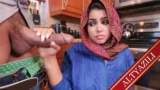 Yaşlı amca yardım bahanesiyle genç kıza kayıyor – Porno filmi izle